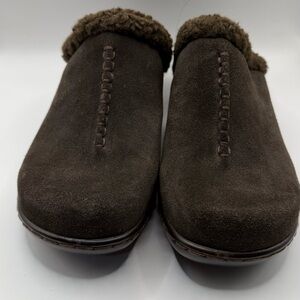 Canyon River Blues brown suede leather clogs with faux fur trim size 9.5